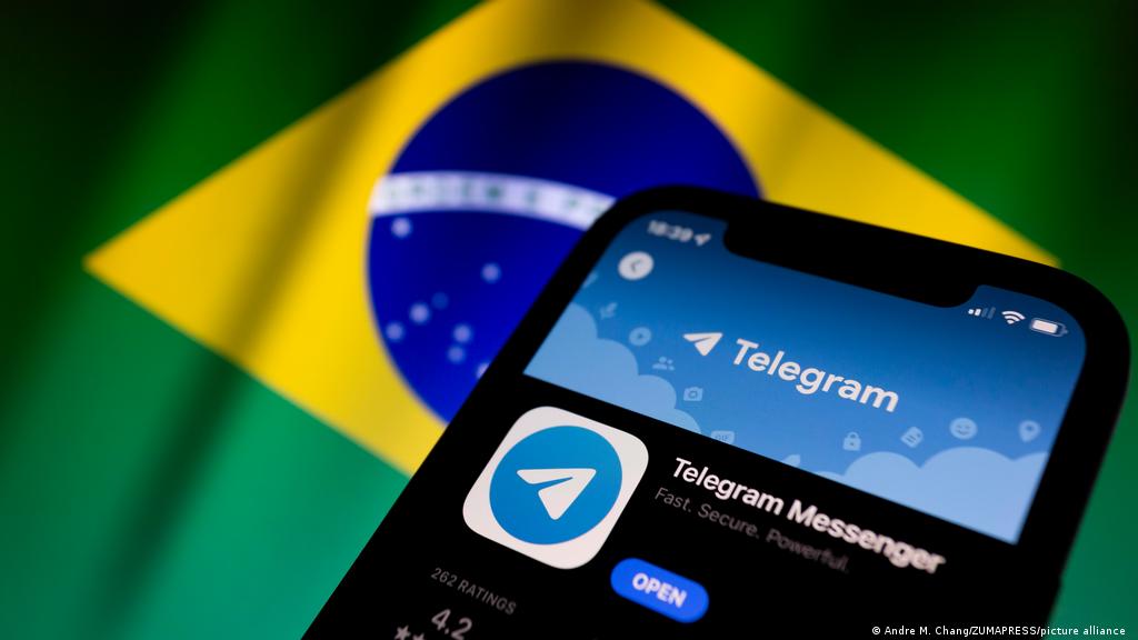 Keuntungan download aplikasi Telegram