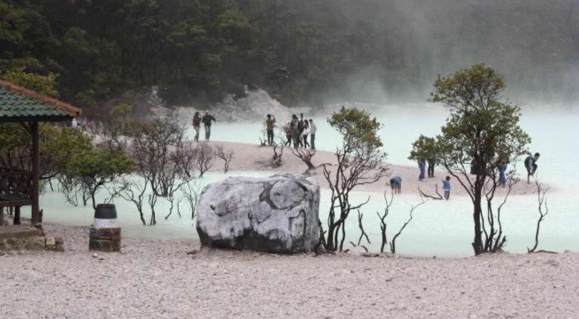 Kawah Putih Ciwidey