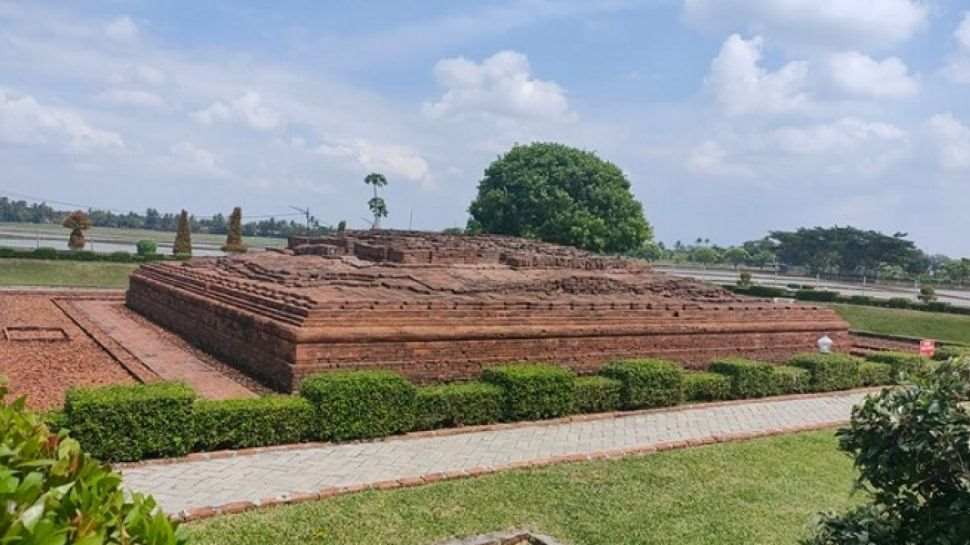 Wisata Karawang Candi Jiwa